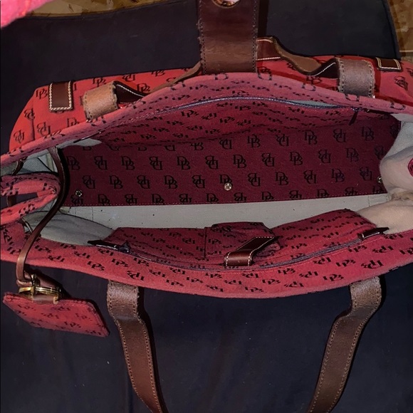 Dooney & Bourke tote - Picture 2 of 4